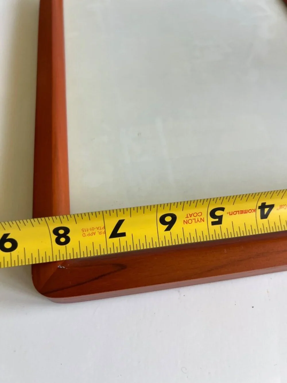 Vintage Wooden Round Corner Picture Frame